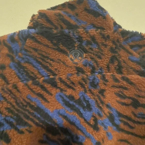 Lululemon Scuba Oversized Fleece Funnel Neck Pullover Jacquard liquisize camo L - Picture 6 of 6